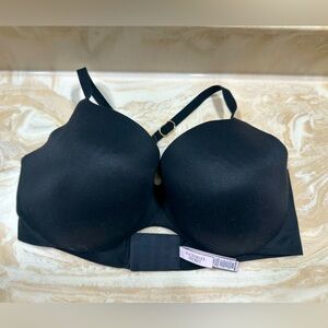 Incredible by Victoria Secret’s Bra Size 38DD